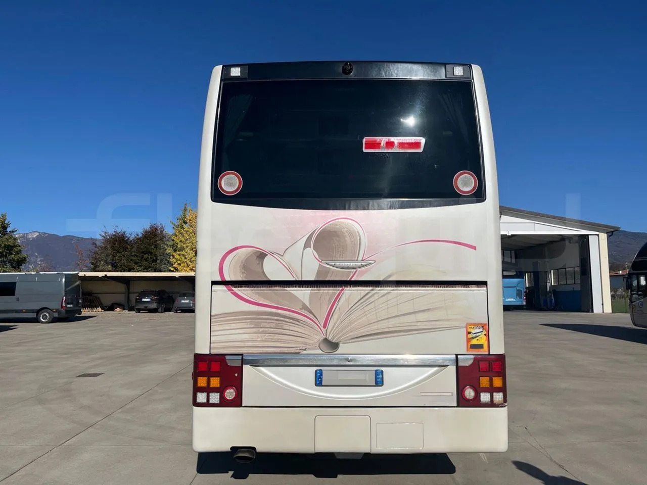Van Hool Astronef - حافلة نقل لمسافات طويلة: صورة 5 Van Hool Astronef - حافلة نقل لمسافات طويلة: صورة 5