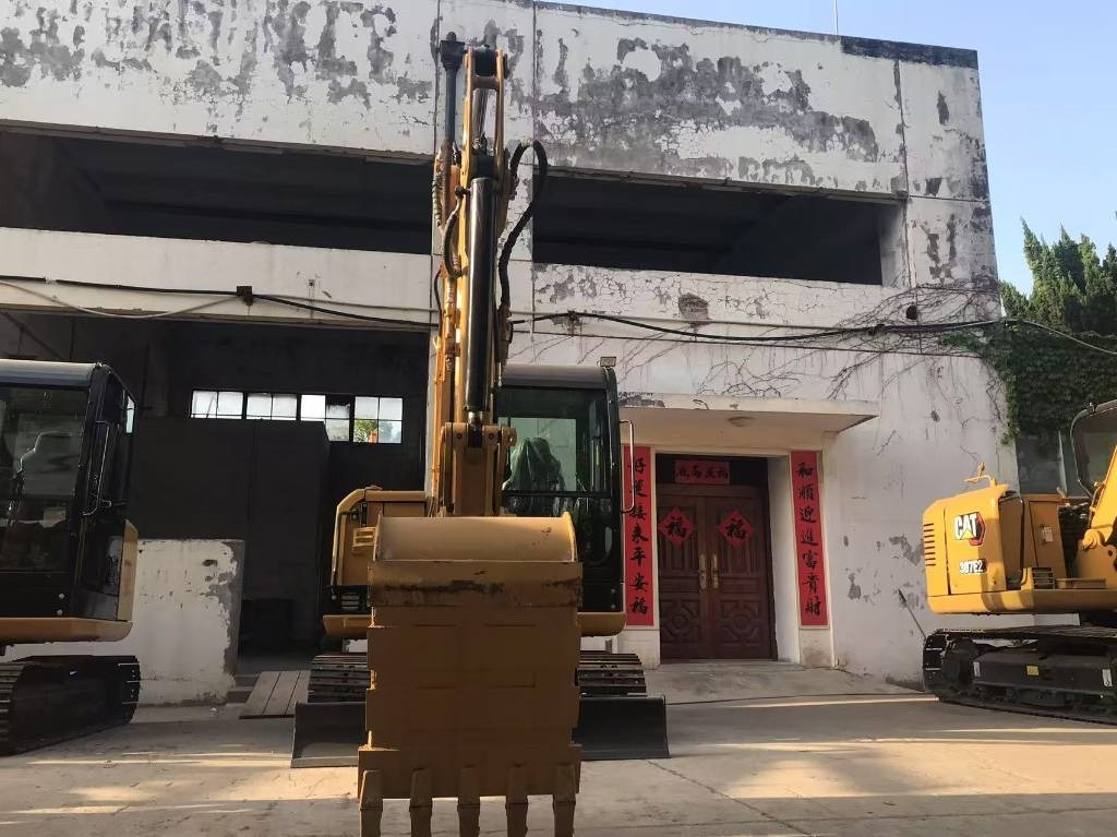 CAT 305.5E2 - حفار زاحف: صورة 5 CAT 305.5E2 - حفار زاحف: صورة 5
