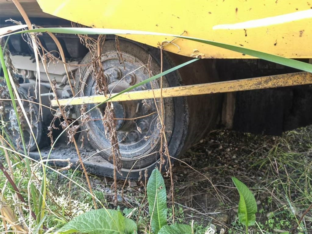 CAT AP655F - راصف أسفلت: صورة 5 CAT AP655F - راصف أسفلت: صورة 5