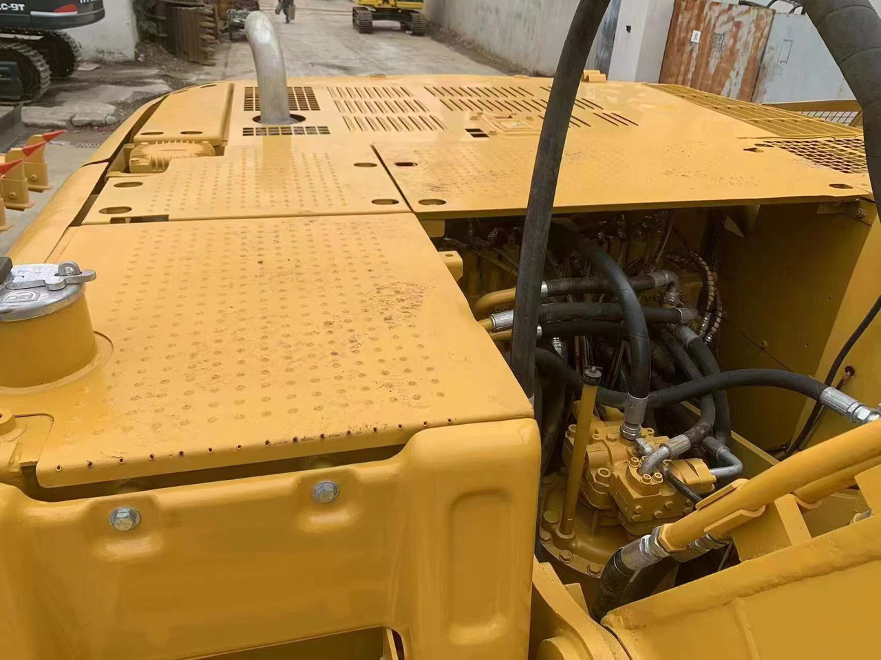 CATERPILLAR 320CL - حفار زاحف: صورة 5 CATERPILLAR 320CL - حفار زاحف: صورة 5