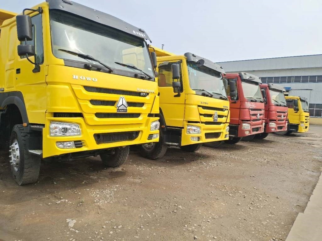 Howo 6X4 - شاحنة قلاب: صورة 1 Howo 6X4 - شاحنة قلاب: صورة 1