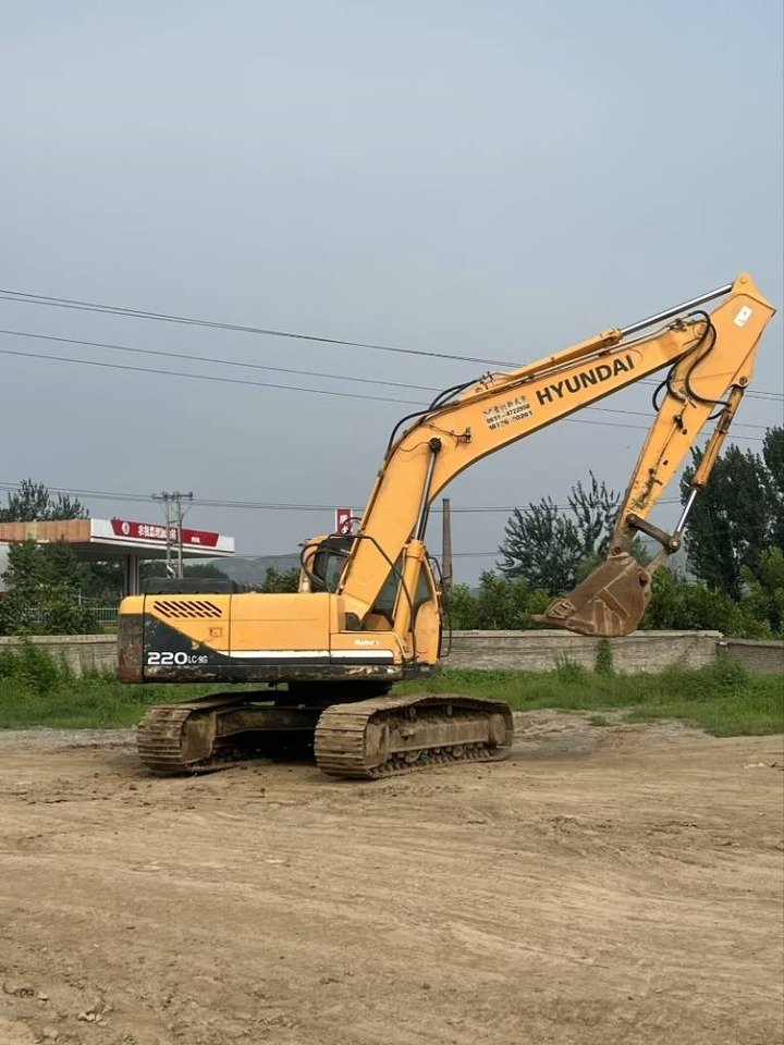 Hyundai R220-9S - حفار زاحف: صورة 2 Hyundai R220-9S - حفار زاحف: صورة 2