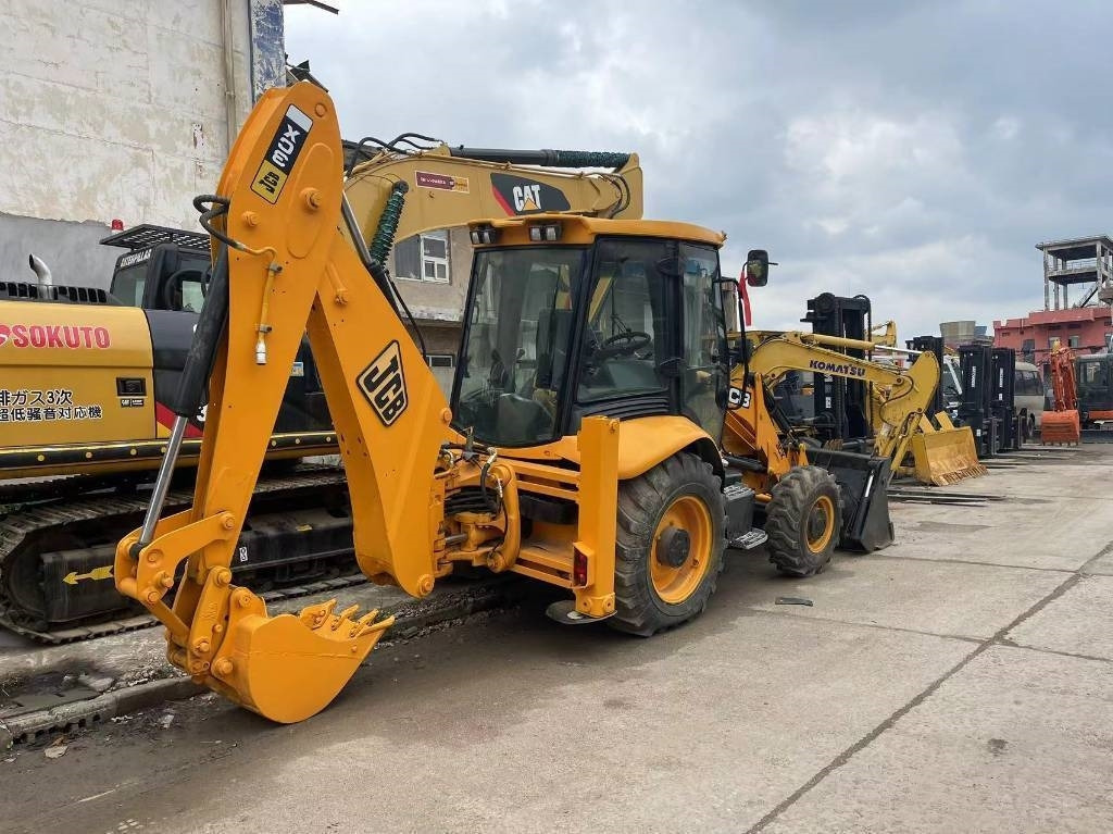 JCB 3CX - لودر ذو محراث خلفي/ باكهو: صورة 3 JCB 3CX - لودر ذو محراث خلفي/ باكهو: صورة 3