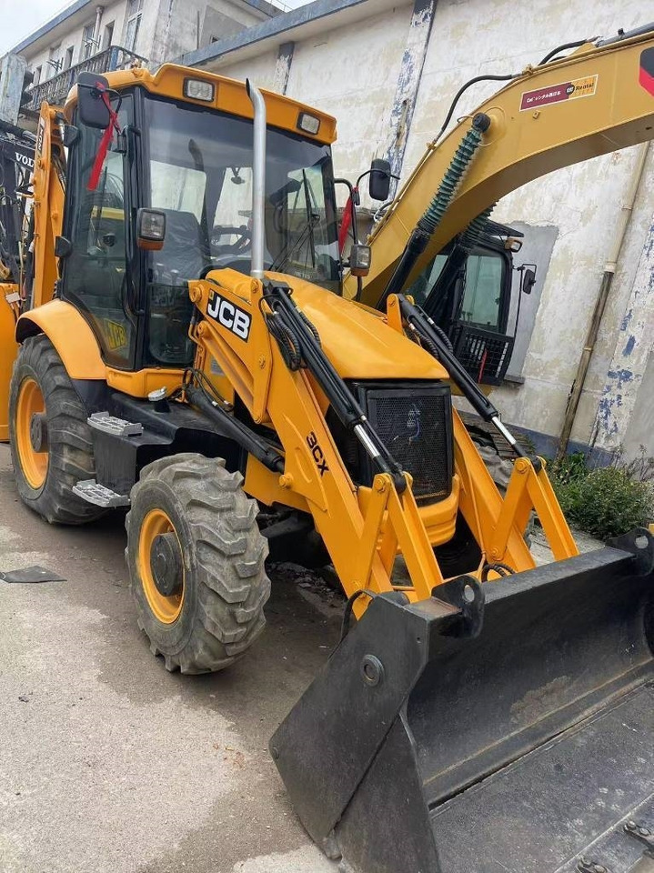 JCB 3CX - لودر ذو محراث خلفي/ باكهو: صورة 4 JCB 3CX - لودر ذو محراث خلفي/ باكهو: صورة 4