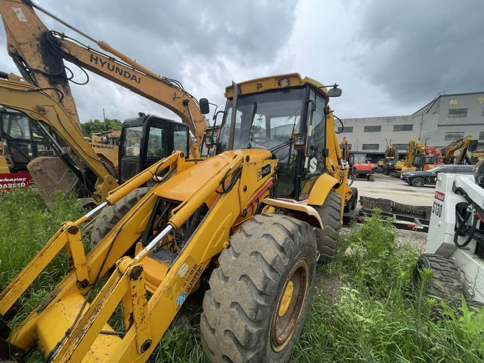 JCB 4CX Backhoe Loader - لودر ذو محراث خلفي/ باكهو: صورة 1 JCB 4CX Backhoe Loader - لودر ذو محراث خلفي/ باكهو: صورة 1