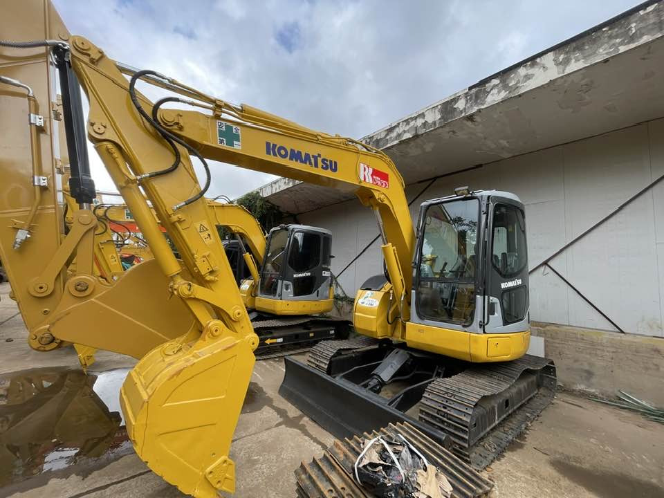 Komatsu PC78MR-6 - حفار صغير: صورة 2 Komatsu PC78MR-6 - حفار صغير: صورة 2