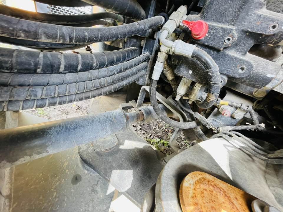 Komatsu WA380-8 - اللودر بعجل: صورة 3 Komatsu WA380-8 - اللودر بعجل: صورة 3