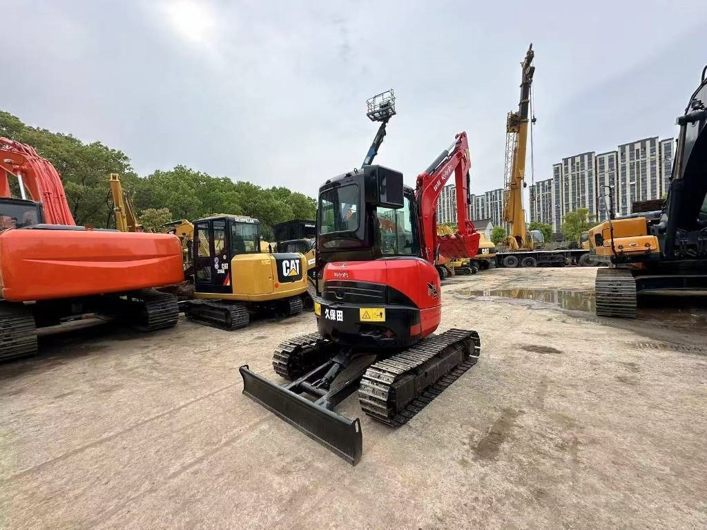 Kubota U-35  - حفار صغير: صورة 5 Kubota U-35  - حفار صغير: صورة 5