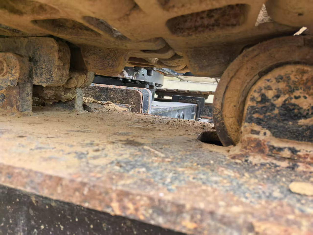 SANY SCC1000A-6 - رافعة زاحفة: صورة 5 SANY SCC1000A-6 - رافعة زاحفة: صورة 5