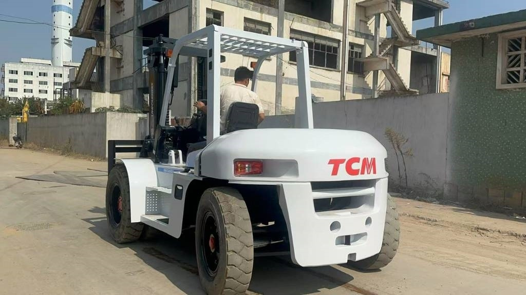 TCM FD 100 Z8 - آلة رفع ونقل تلسكوبية: صورة 4 TCM FD 100 Z8 - آلة رفع ونقل تلسكوبية: صورة 4