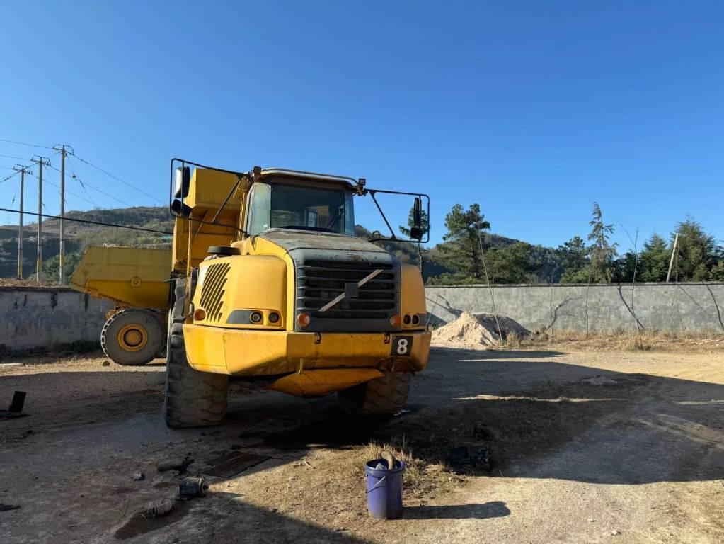 Volvo A 40 D - شاحنة مفصلية: صورة 5 Volvo A 40 D - شاحنة مفصلية: صورة 5