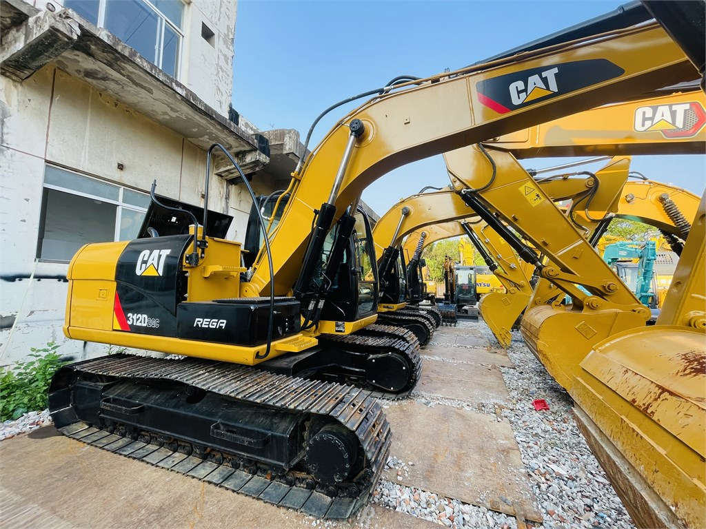 Cat 312 2gc - حفار صغير: صورة 1 Cat 312 2gc - حفار صغير: صورة 1