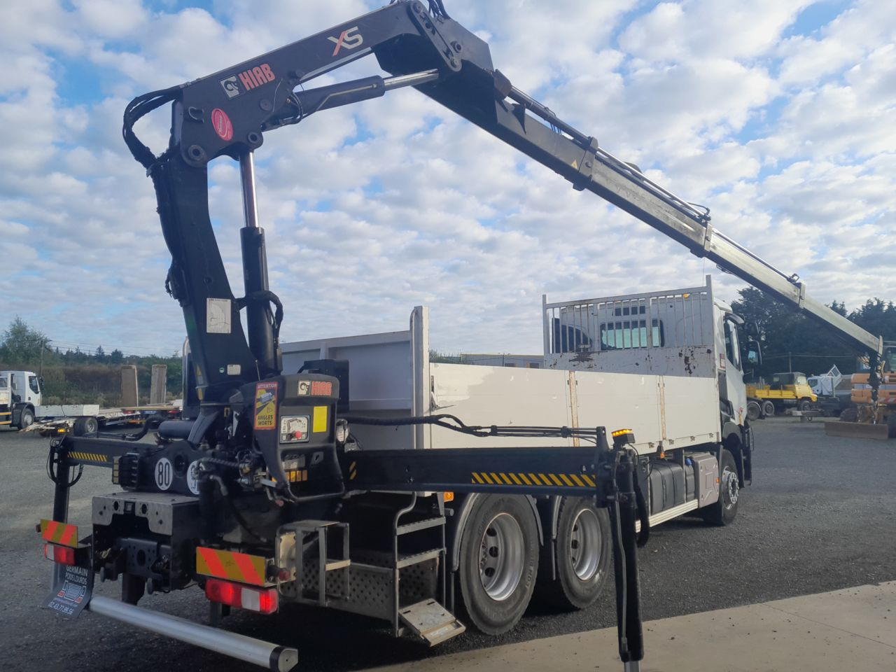 Renault C380 6x2 DTI11 6x2 Standard platform Truck - شاحنات مسطحة, شاحنة كرين: صورة 3 Renault C380 6x2 DTI11 6x2 Standard platform Truck - شاحنات مسطحة, شاحنة كرين: صورة 3