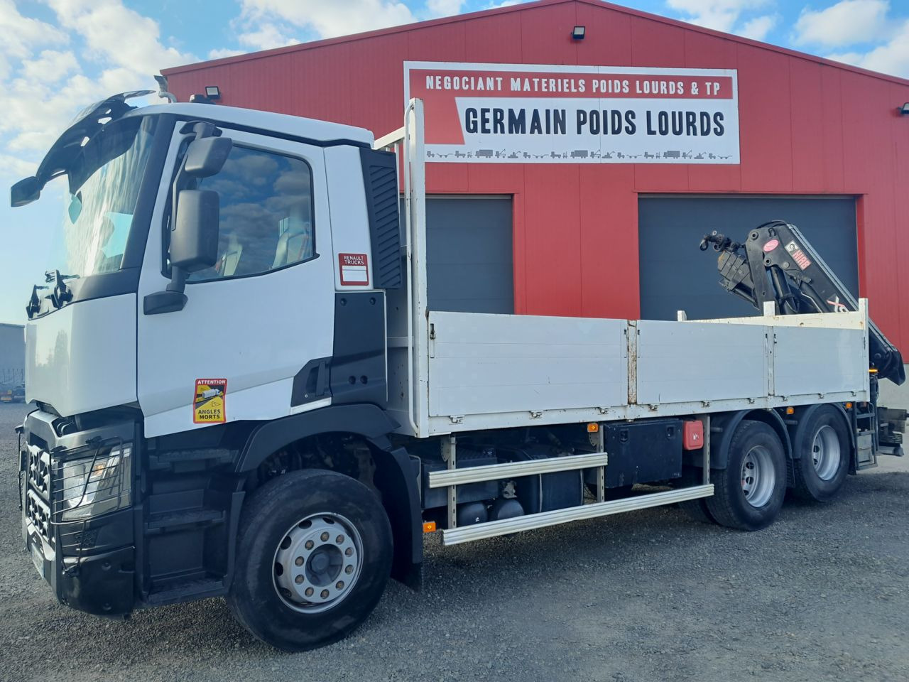 Renault C380 6x2 DTI11 6x2 Standard platform Truck - شاحنات مسطحة, شاحنة كرين: صورة 5 Renault C380 6x2 DTI11 6x2 Standard platform Truck - شاحنات مسطحة, شاحنة كرين: صورة 5