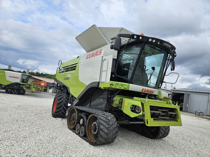 Claas Lexion 770 TT - حصادة: صورة 4 Claas Lexion 770 TT - حصادة: صورة 4