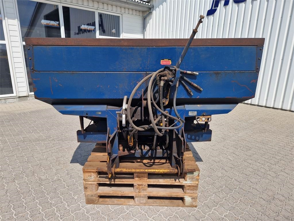 Bogballe C II HYDRAULISK - آلة نشر السماد: صورة 3 Bogballe C II HYDRAULISK - آلة نشر السماد: صورة 3