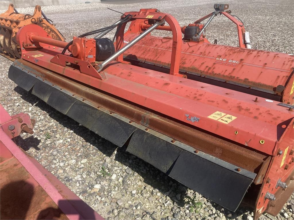 Kuhn VKM 305  - جزازة العشب: صورة 2 Kuhn VKM 305  - جزازة العشب: صورة 2