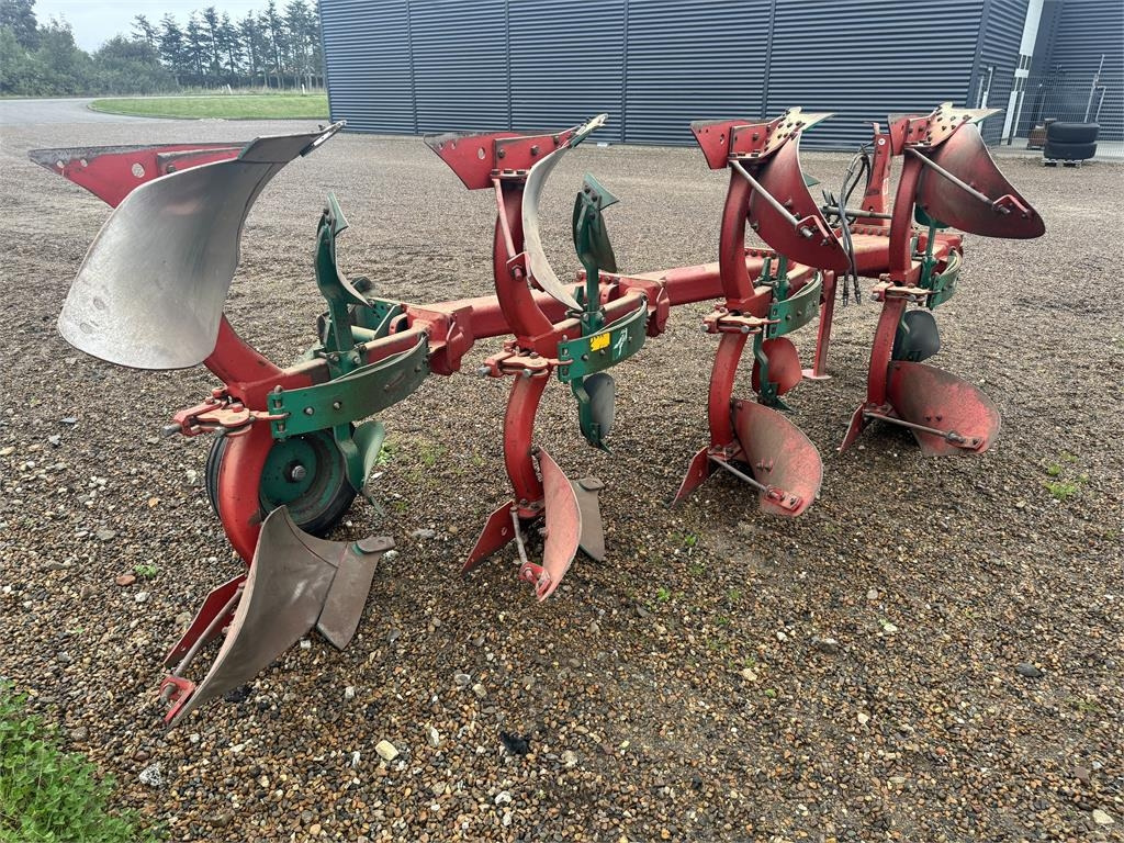 Kverneland F 160 - 4 FURET - محراث: صورة 4 Kverneland F 160 - 4 FURET - محراث: صورة 4