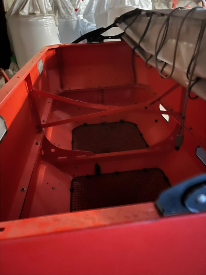 Rauch AXIS M 30.2 EMC Q-A - حاقن الطين: صورة 3 Rauch AXIS M 30.2 EMC Q-A - حاقن الطين: صورة 3