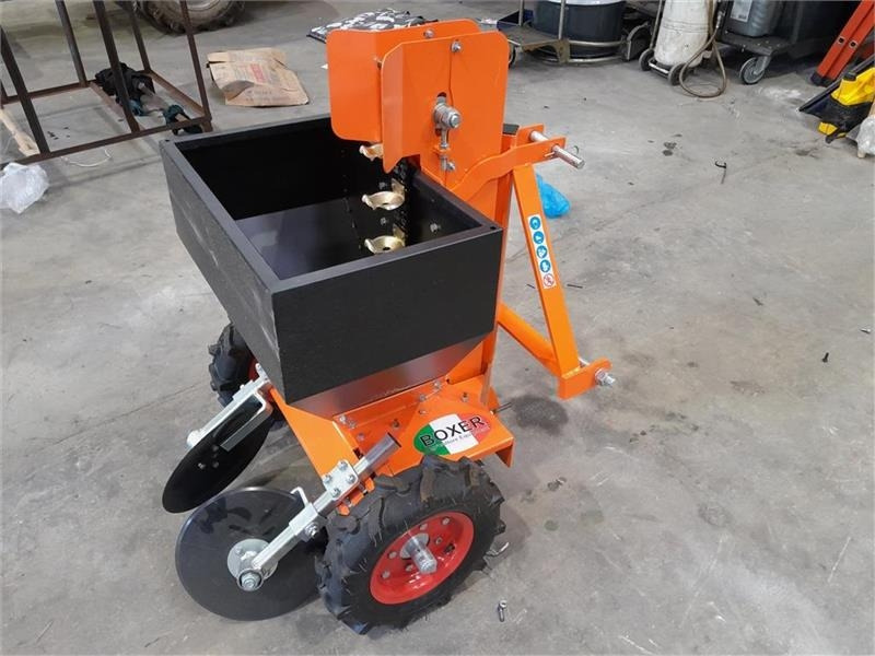 - - - Boxer AGRI - آلة زراعة البطاطس: صورة 3 - - - Boxer AGRI - آلة زراعة البطاطس: صورة 3