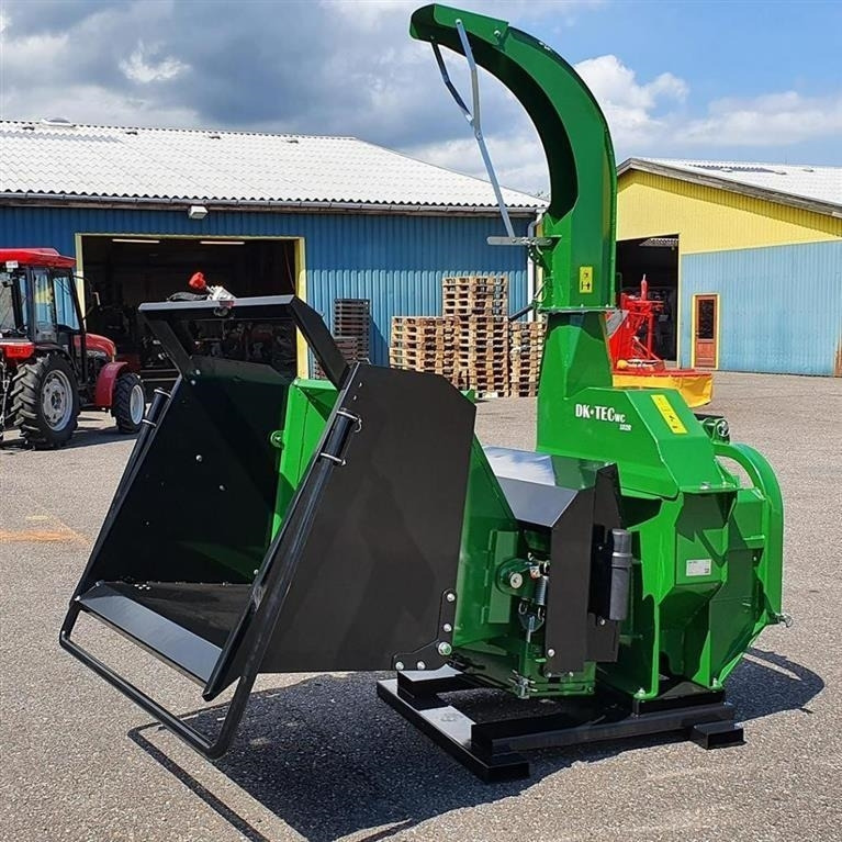 - - - FLISHUGGER TIL TRAKTOR KAPACITET OP TIL Ø250 - قاطعة الأخشاب: صورة 1 - - - FLISHUGGER TIL TRAKTOR KAPACITET OP TIL Ø250 - قاطعة الأخشاب: صورة 1