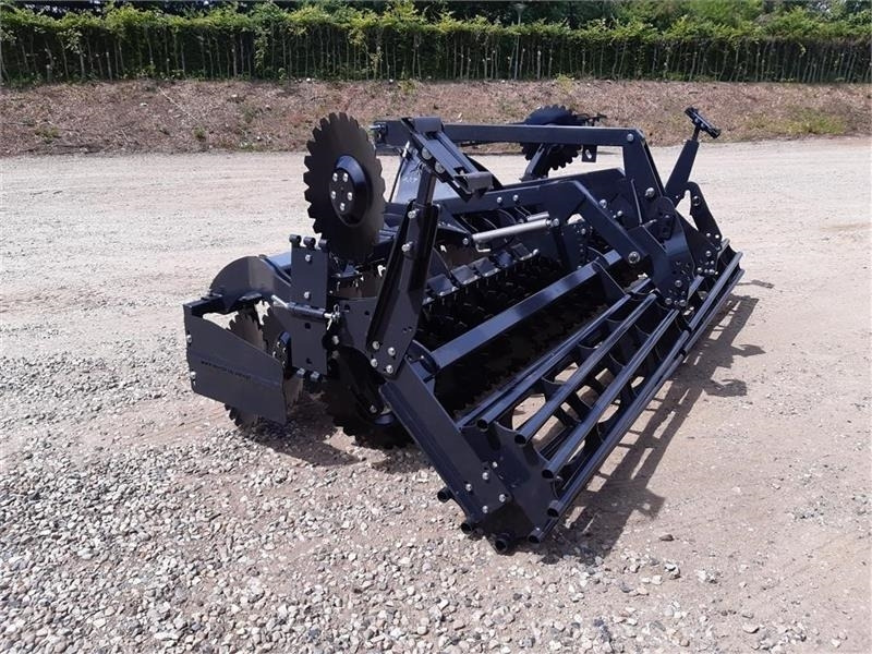 Inter-Tech Diskharve 4 meter J-Maskiner 4 meter med hydraulis - مسفلة قرصية: صورة 5 Inter-Tech Diskharve 4 meter J-Maskiner 4 meter med hydraulis - مسفلة قرصية: صورة 5