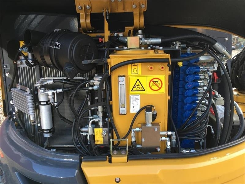 حفار صغير XCMG 5.7 tons: صورة 15