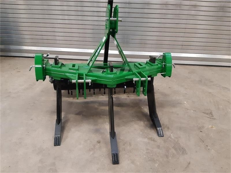 - - - grubber - آلة حراثة: صورة 3 - - - grubber - آلة حراثة: صورة 3