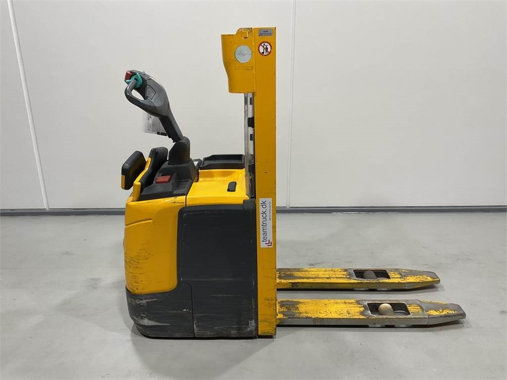 Jungheinrich ERC 212 - آلة تكديس: صورة 1 Jungheinrich ERC 212 - آلة تكديس: صورة 1