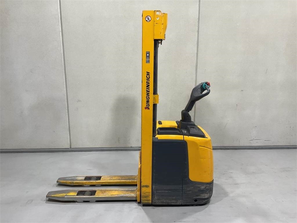 Jungheinrich ERC 214 535DZ - آلة تكديس: صورة 2 Jungheinrich ERC 214 535DZ - آلة تكديس: صورة 2