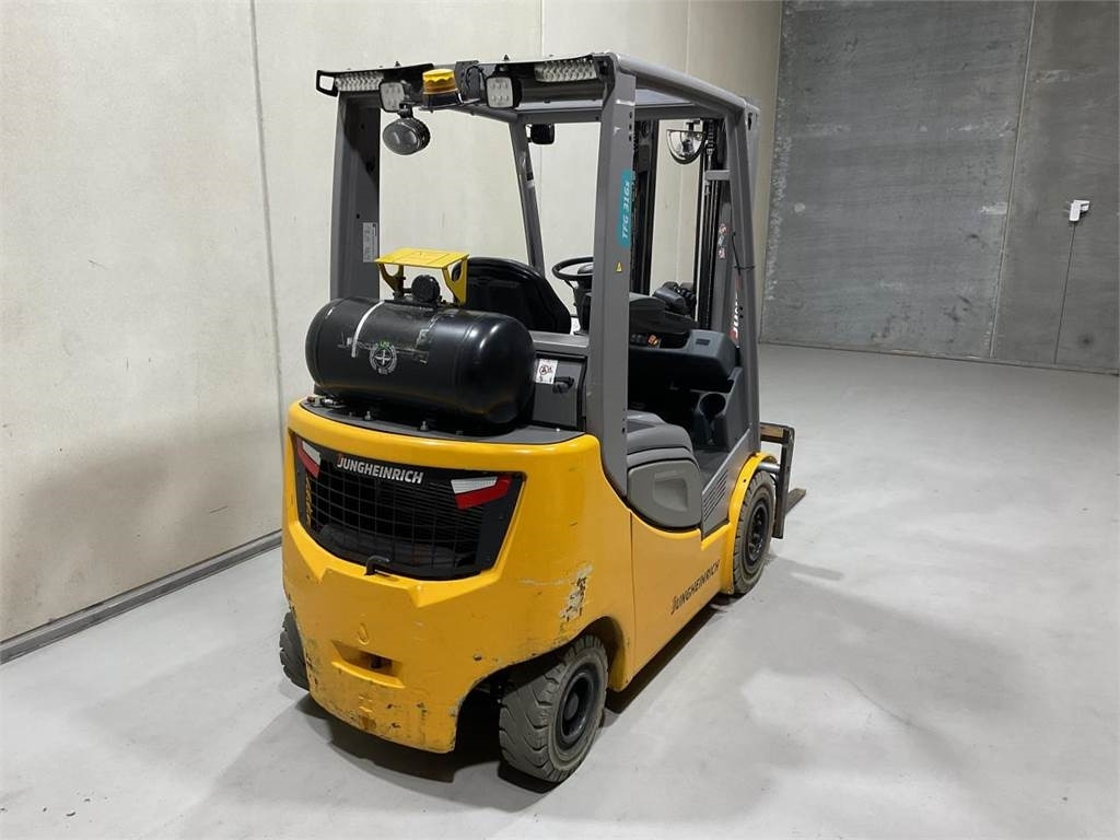 Jungheinrich TFG 316S - رافعة شوكية تعمل بالغاز: صورة 2 Jungheinrich TFG 316S - رافعة شوكية تعمل بالغاز: صورة 2