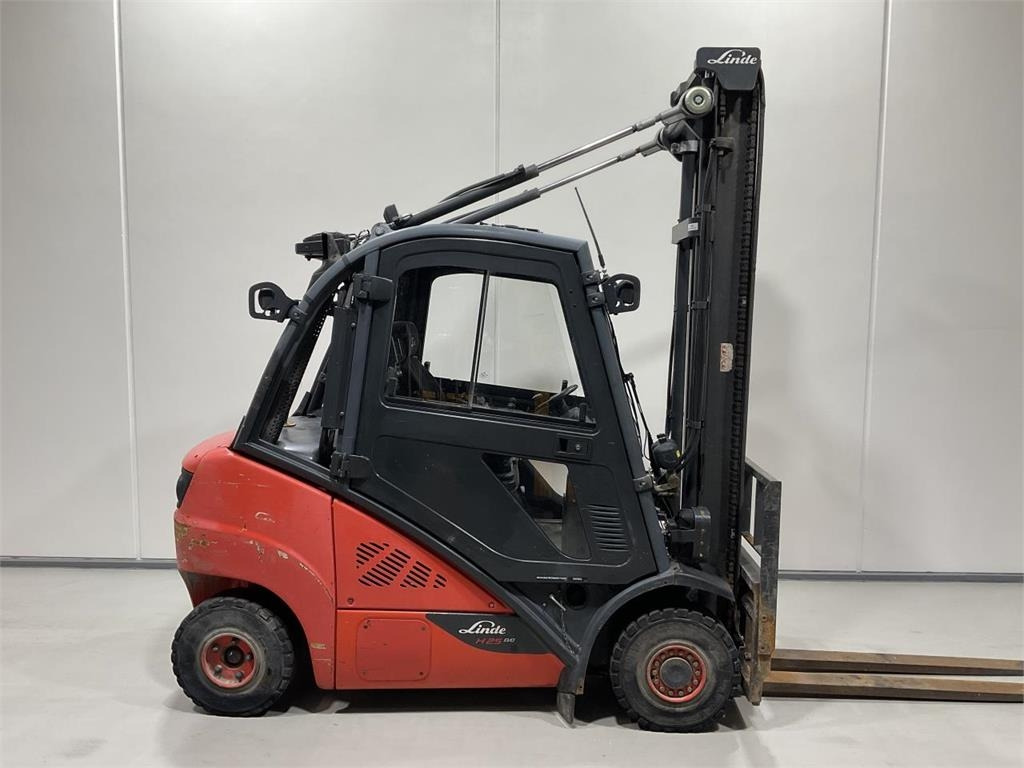Linde H25D-02  - رافعة شوكية ديزل: صورة 1 Linde H25D-02  - رافعة شوكية ديزل: صورة 1