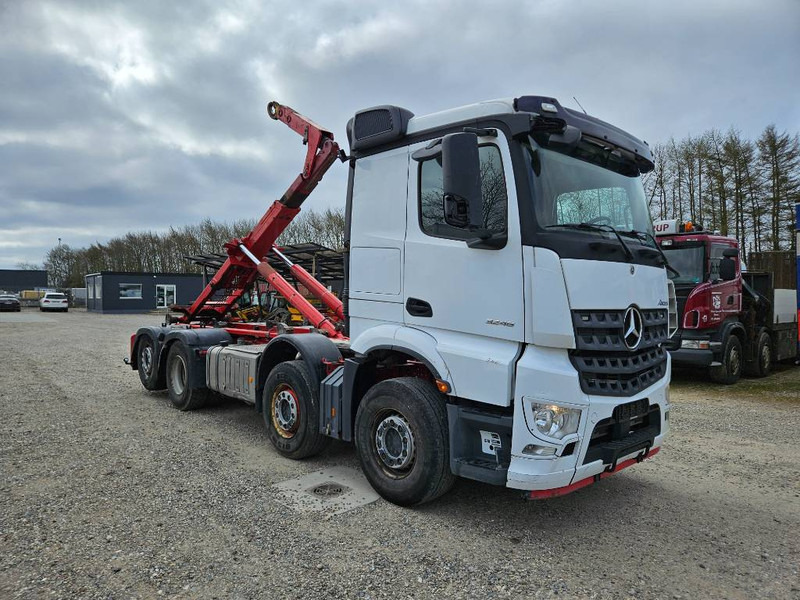 Mercedes-Benz Arocs 3246 L 8x2/4 //Kroghejs / Hook / Hagen// - شاحنة برافعة خطافية: صورة 1 Mercedes-Benz Arocs 3246 L 8x2/4 //Kroghejs / Hook / Hagen// - شاحنة برافعة خطافية: صورة 1