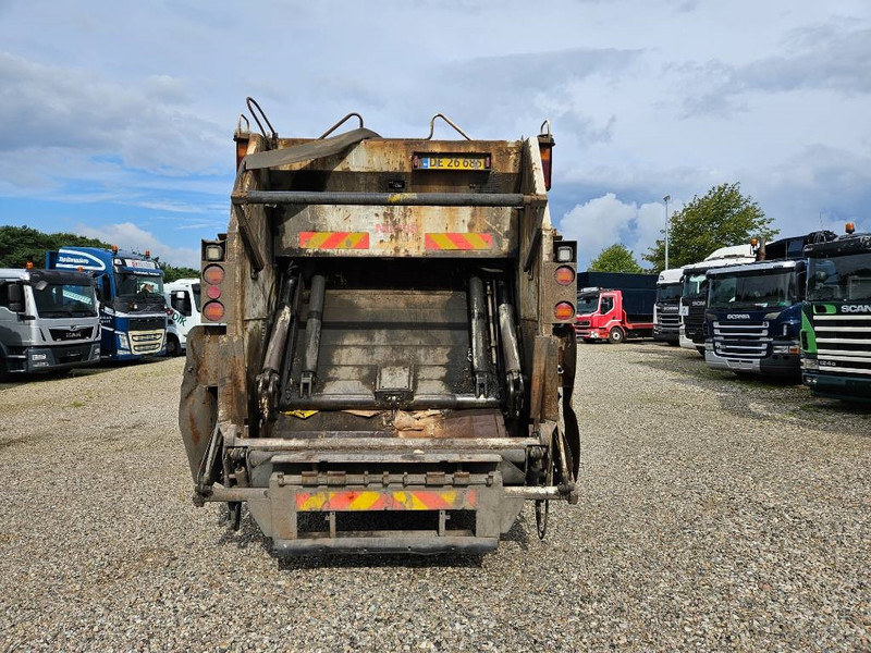 Scania P270 6x2/4 Müllwagen / garbagetruck - شاحنة قمامة: صورة 4 Scania P270 6x2/4 Müllwagen / garbagetruck - شاحنة قمامة: صورة 4