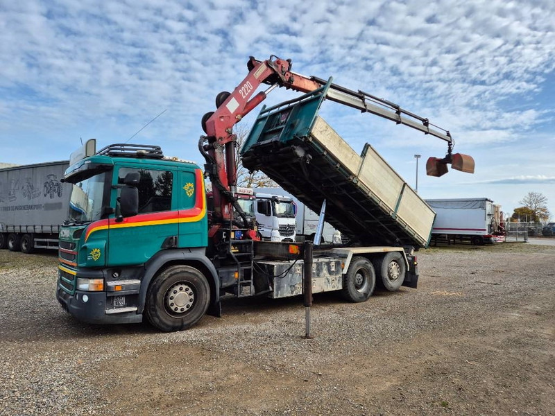 Scania P450 6x2/4 // HMF 2223 K4 // 3-way tip - شاحنة كرين: صورة 4 Scania P450 6x2/4 // HMF 2223 K4 // 3-way tip - شاحنة كرين: صورة 4