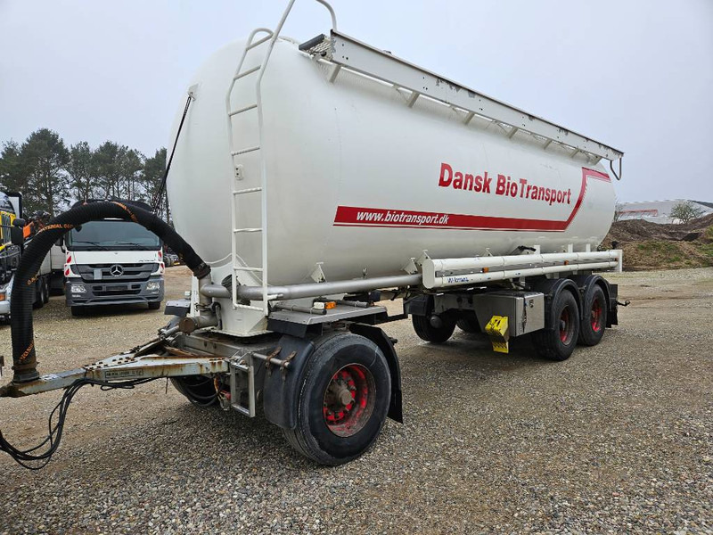 VM TARM 3 axle Pellets - مقطورة صهريج: صورة 1 VM TARM 3 axle Pellets - مقطورة صهريج: صورة 1