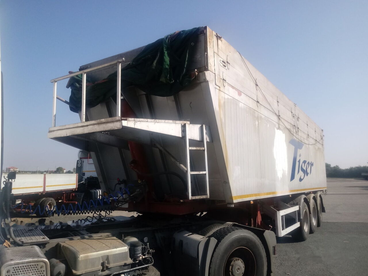 Piacenza TIGER 35 - نصف مقطورة قلابة: صورة 1 Piacenza TIGER 35 - نصف مقطورة قلابة: صورة 1