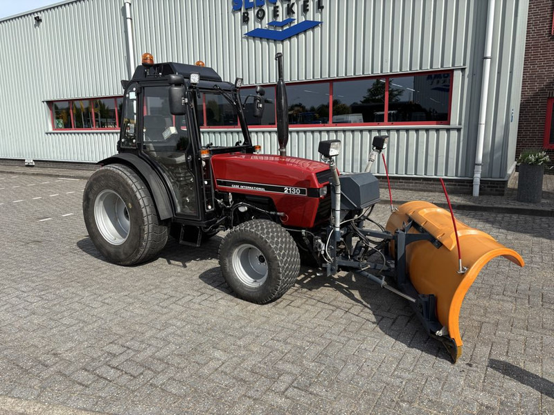 Case IH 2130 - جرار: صورة 4 Case IH 2130 - جرار: صورة 4