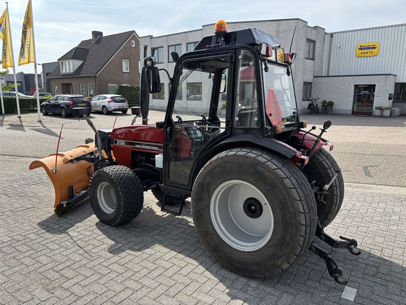Case IH 2130 - جرار: صورة 2 Case IH 2130 - جرار: صورة 2