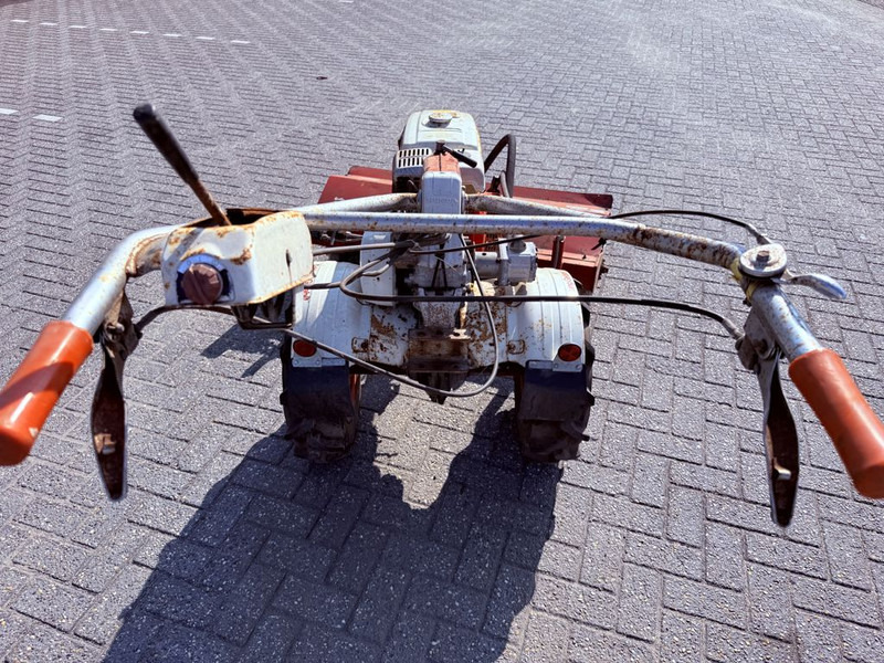 Honda F800 Veegmachine - سياره كنس شوارع: صورة 3 Honda F800 Veegmachine - سياره كنس شوارع: صورة 3