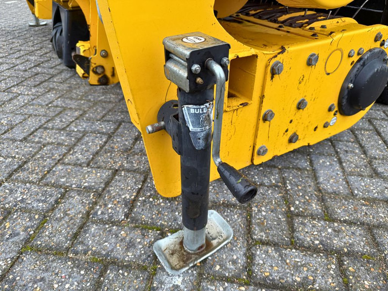 آلات الحصاد New Holland 300FPE Gras Pickup: صورة 10 آلات الحصاد New Holland 300FPE Gras Pickup: صورة 10