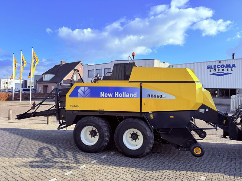 New Holland BB960A CropCutter 120x90 - آلات زراعية: صورة 1 New Holland BB960A CropCutter 120x90 - آلات زراعية: صورة 1
