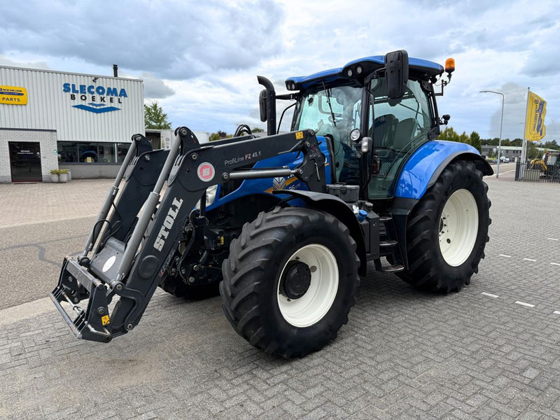 New Holland T6.175 AC T4B - جرار: صورة 1 New Holland T6.175 AC T4B - جرار: صورة 1