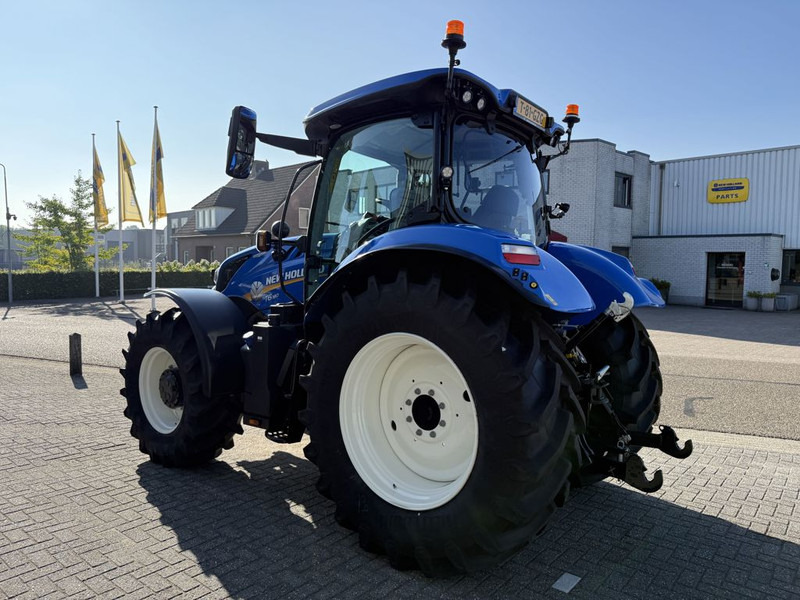 New Holland T6.180 AC Stage V - جرار: صورة 2 New Holland T6.180 AC Stage V - جرار: صورة 2