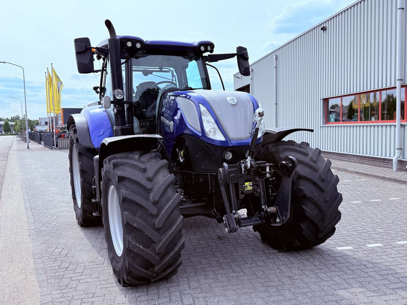 New Holland T7.270 AutoCommand Blue Power – Stage V - جرار: صورة 5 New Holland T7.270 AutoCommand Blue Power – Stage V - جرار: صورة 5