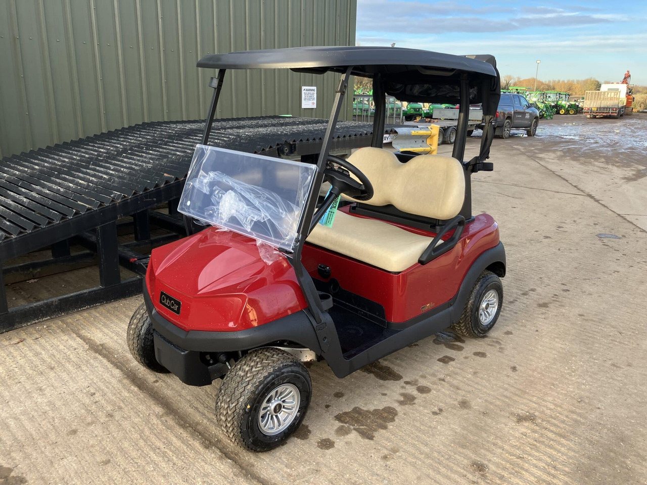 Club Car Tempo Golf Buggy - عربة جولف: صورة 1 Club Car Tempo Golf Buggy - عربة جولف: صورة 1