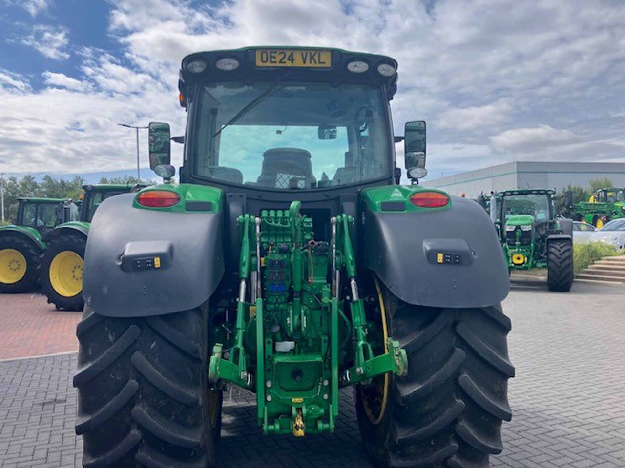 John Deere 6R 155 - جرار: صورة 5 John Deere 6R 155 - جرار: صورة 5