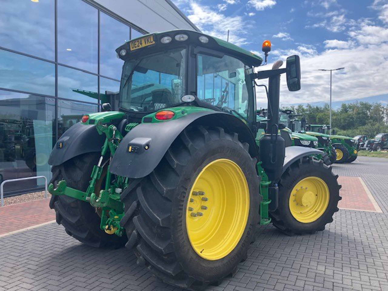 John Deere 6R 155 - جرار: صورة 3 John Deere 6R 155 - جرار: صورة 3