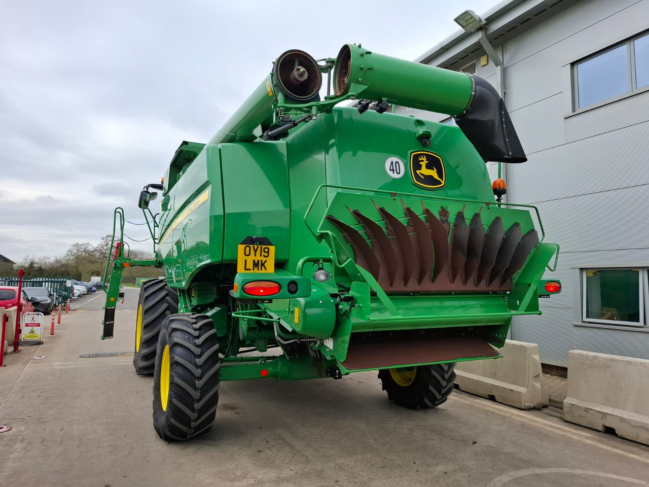 John Deere T670 - حصادة: صورة 3 John Deere T670 - حصادة: صورة 3