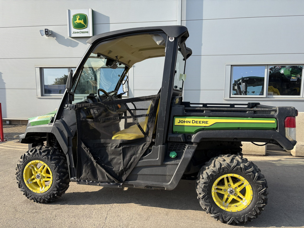 John Deere XUV865M - عربة جميع التضاريس/ رباعية العجلات: صورة 3 John Deere XUV865M - عربة جميع التضاريس/ رباعية العجلات: صورة 3